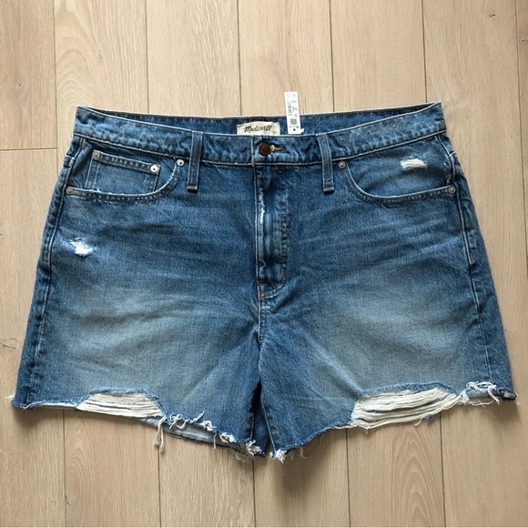 NWT Madewell Relaxed Mid-Length Denim Shorts Size 32 - Picture 1 of 10